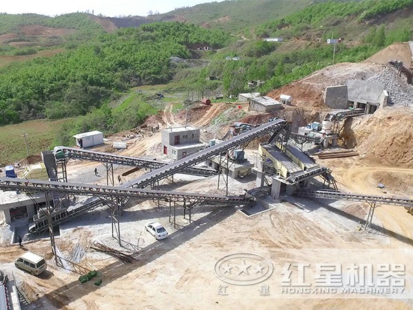 湖南環(huán)保石料制砂生產線現場